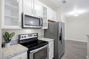 The Villages at Oakleaf in Orange Park, FL - Building Photo