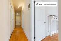 61 Hillside St photo'