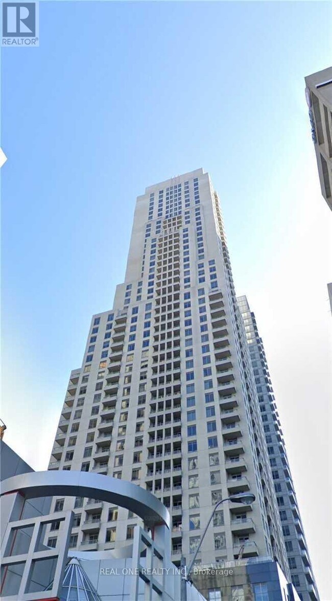 35-2035 Balmuto St