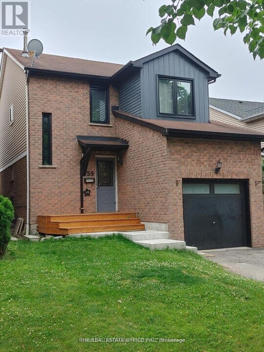 59 Kirby Crescent in Whitby, ON - Building Photo