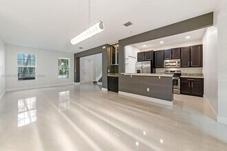 1228 SW 147th Ave in Pembroke Pines, FL - Building Photo - Building Photo