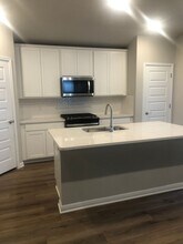 126 Fairmeadow Downs Dr in Hutto, TX - Building Photo - Building Photo