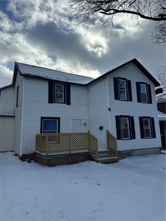 property at 521 W 2nd St