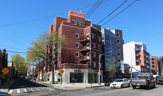 28-22 Astoria Blvd in Astoria, NY - Building Photo