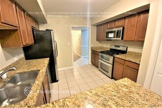 1516 Churchill Rd in Schaumburg, IL - Foto de edificio - Building Photo