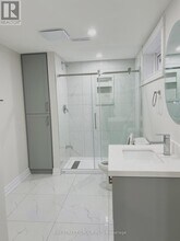 144 Raymerville Dr in Markham, ON - Building Photo - Building Photo