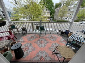 127 Belgrade Ave, Unit 2 in Boston, MA - Building Photo