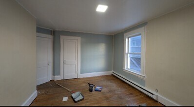 412 Burgess St, Unit 1 in Berlin, NH - Building Photo - Building Photo