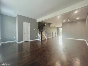 1155 Carinoso Cir in Severn, MD - Building Photo - Building Photo