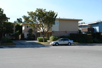 422 East Sixteenth in San Mateo, CA - Building Photo - Building Photo