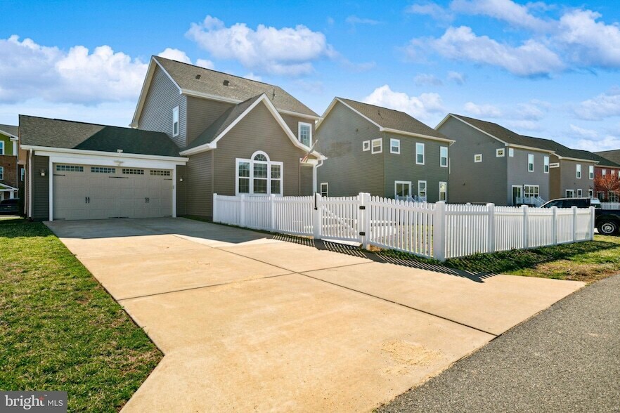 6606 Lafayette Ave, Unit 8 in Bealeton, VA - Building Photo