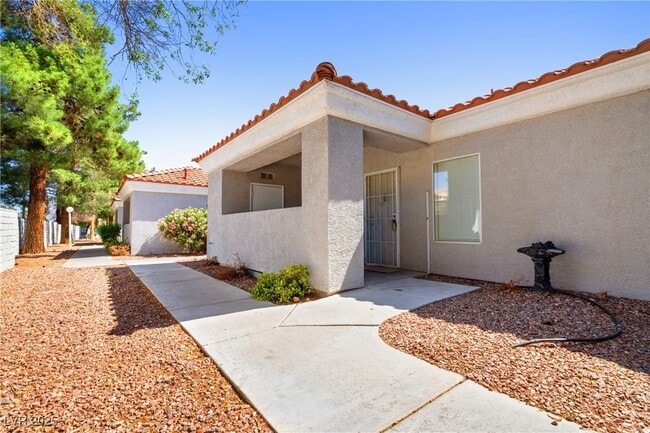 property at 1706 N Jones Blvd