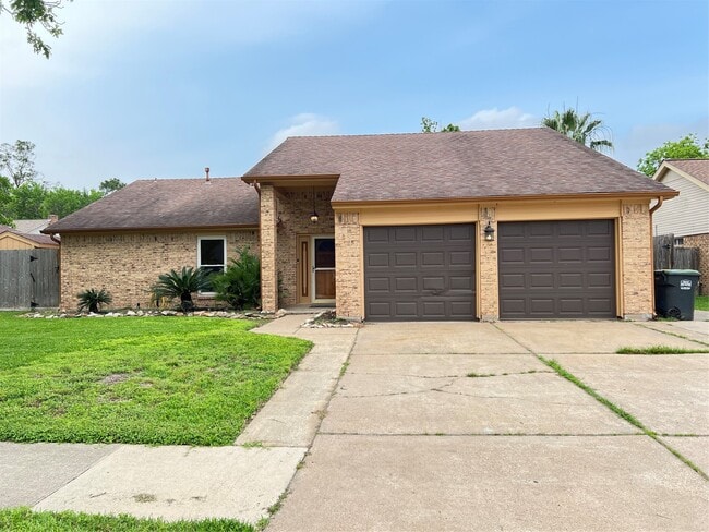 property at 2417 Colleen Dr