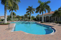 Palm Park Apartments in Boynton Beach, FL - Foto de edificio - Building Photo