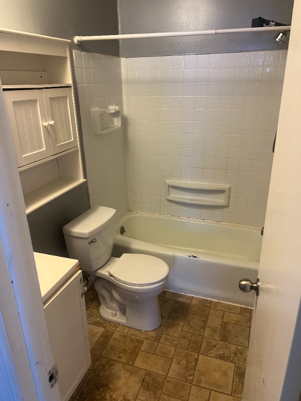 12642 Sharon Lynn Dr in Salem, OH - Building Photo - Building Photo