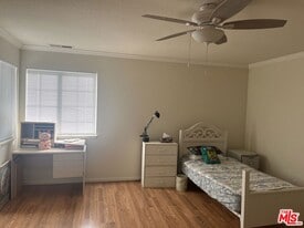 2308 Walnut Grove Ave in San Jose, CA - Building Photo