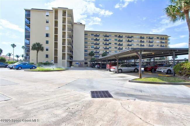 520 Palm Springs Blvd in Indian Harbour Beach, FL - Building Photo - Building Photo
