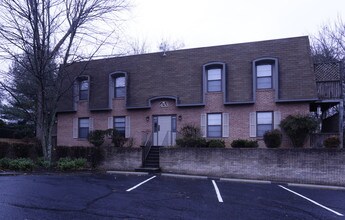 Castle Terrace Apartments in Knoxville, TN - Building Photo - Building Photo