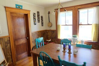 63 Saunders St in Medford, MA - Foto de edificio - Building Photo