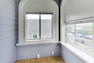 329 N Ellsworth Ave in San Mateo, CA - Building Photo - Building Photo