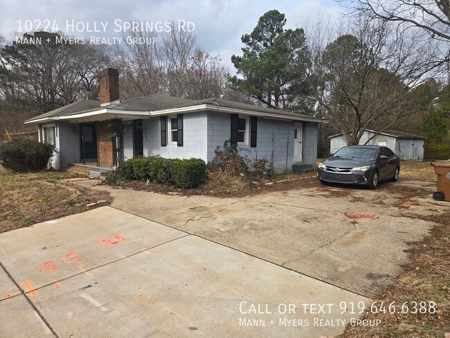 10224 Holly Springs Rd in Holly Springs, NC - Building Photo - Building Photo