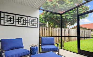 12726 Peconic Ct in Wellington, FL - Building Photo - Building Photo