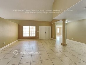 14827 NW 87th Ct in Hialeah, FL - Building Photo - Building Photo