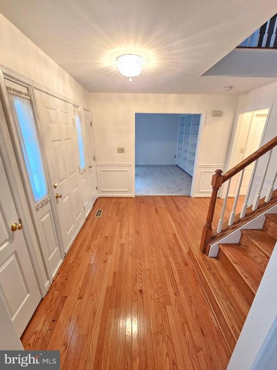 13106 Riviera Terrace in Silver Spring, MD - Building Photo