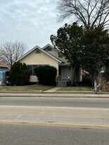 43 N Lewis Ave in Waukegan, IL - Building Photo