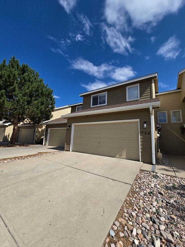 property at 704 Apple Ct