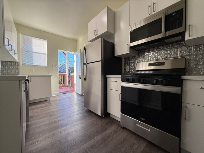 property at 333 W 15th Ave