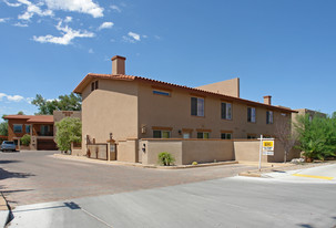 70-130 S Placita Colonia Solana in Tucson, AZ - Foto de edificio - Building Photo