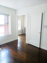 1072 W Thorndale Ave in Chicago, IL - Building Photo - Building Photo