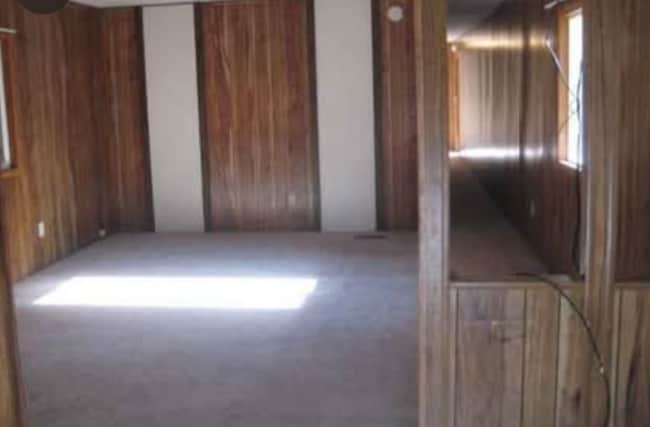 210 NE Ranch Dr in Tahuya, WA - Foto de edificio - Building Photo