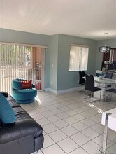 6205 SW 131st Ct in Miami, FL - Building Photo - Building Photo