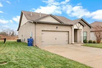 740 Jersey Dr in Clarksville, TN - Building Photo - Building Photo