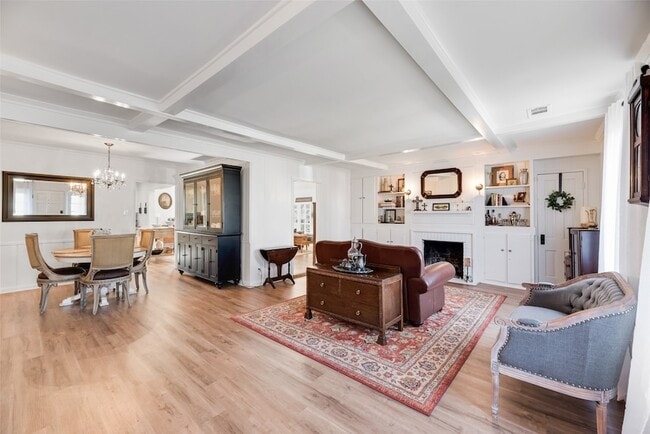 2216 W Lotus Ave in Fort Worth, TX - Building Photo - Building Photo