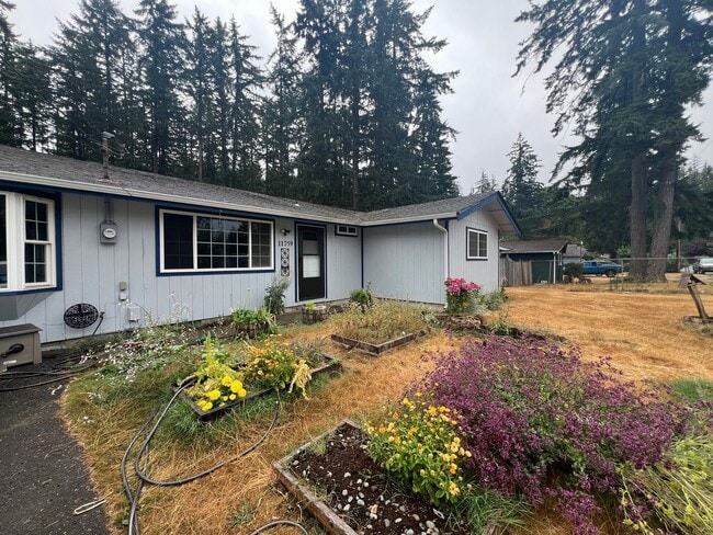 property at 11759 Gable Ave SW