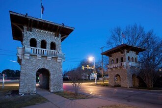 2306 Park Pl Ave in Fort Worth, TX - Building Photo - Building Photo