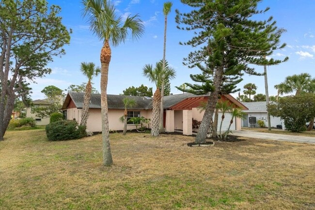 property at 5524 Gridley Ln