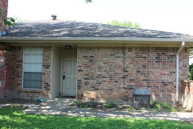 2708 Townbluff Dr in Plano, TX - Building Photo - Building Photo
