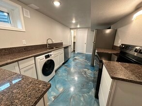 613 Killarney Dr in Cheyenne, WY - Building Photo - Building Photo