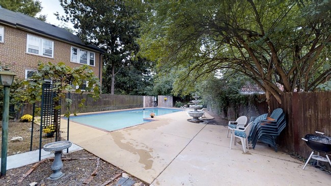 7238 Pershing Prestigous 2 Family in U. City in University City, MO - Building Photo - Building Photo