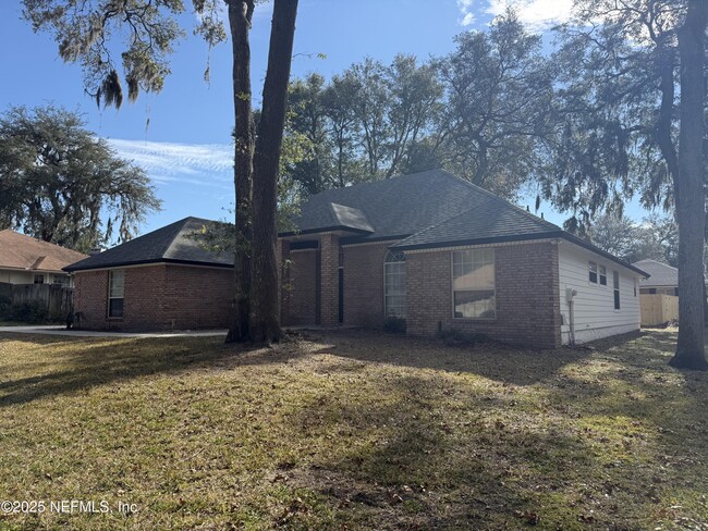 10902 Houndwell Way in Jacksonville, FL - Building Photo - Building Photo