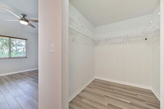 10030 Maddox Ln-Unit -APT 201 in Bonita Springs, FL - Building Photo - Building Photo