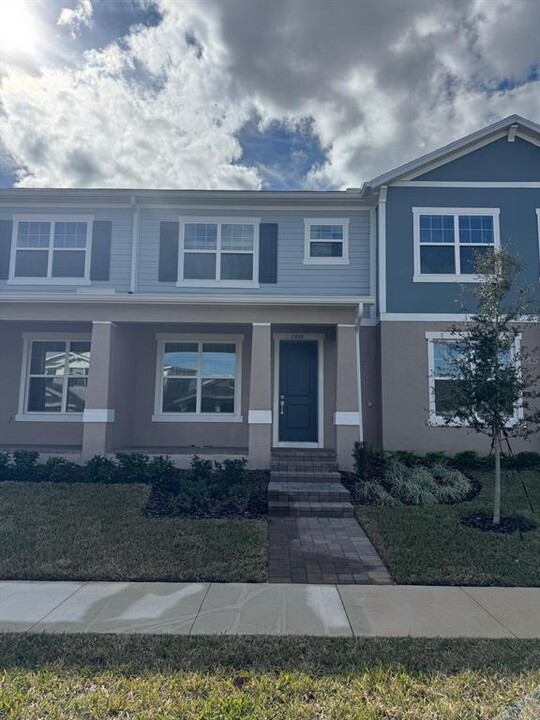 15248 Blue Peacock Ln in Oakland, FL - Building Photo