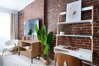 501 E 83rd St, Unit FL2-ID402150P in New York, NY - Building Photo - Building Photo