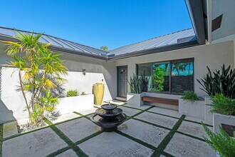 744 Windflower Ct in Wellington, FL - Foto de edificio - Building Photo