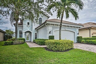 6096 Dogleg Dr, Unit SI ID1306999P in Naples, FL - Building Photo - Building Photo