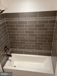 8921 Alton St photo'